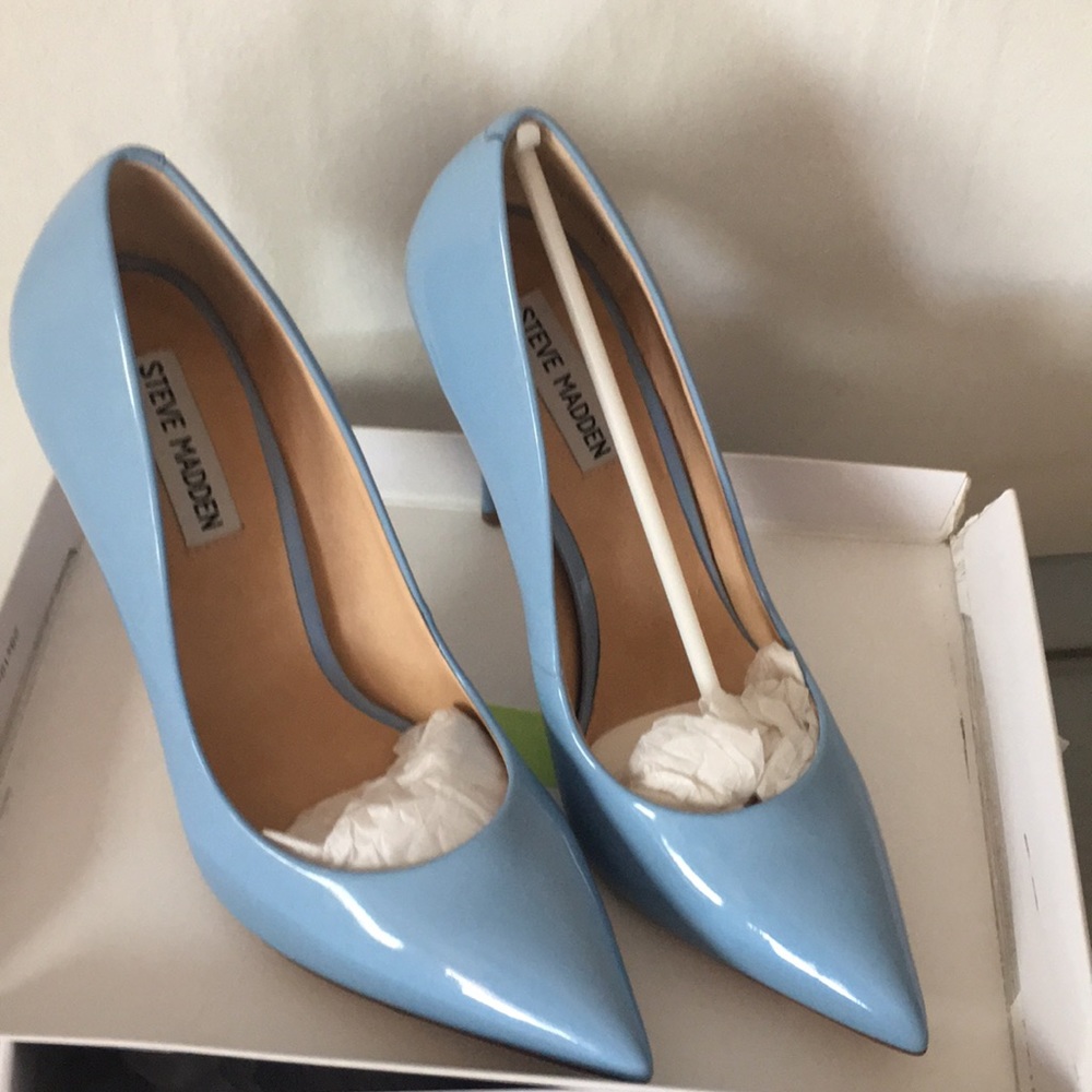Blue Steve Madden heels pumps